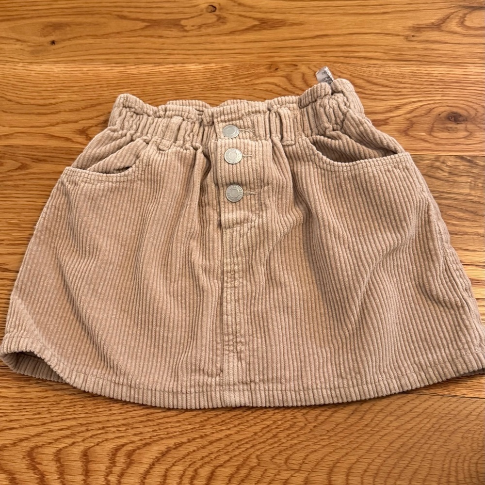 Zara Girls Corduroy Mini Skirt size 5-6 Years